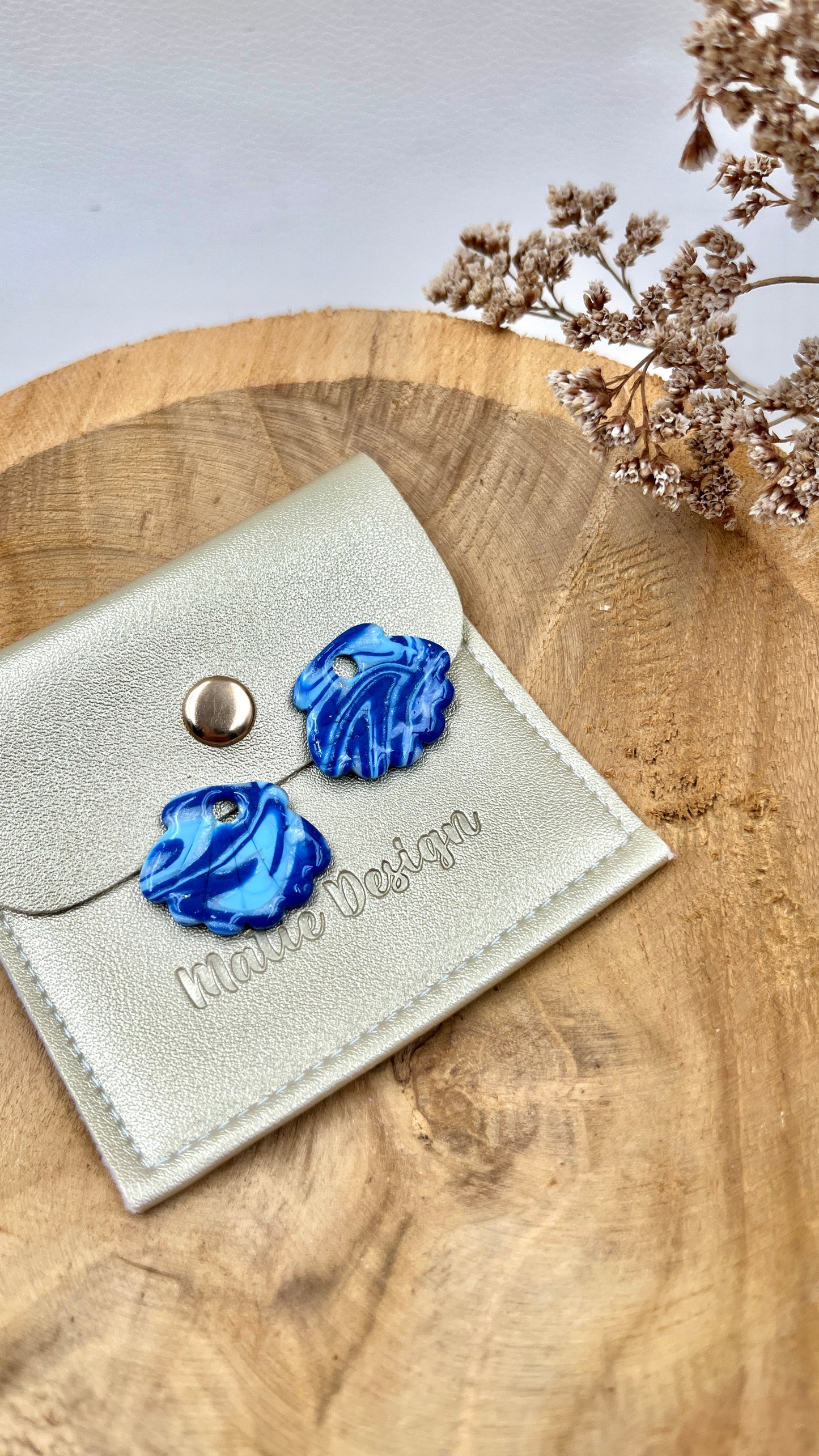 Pampilles coquillages bleus
