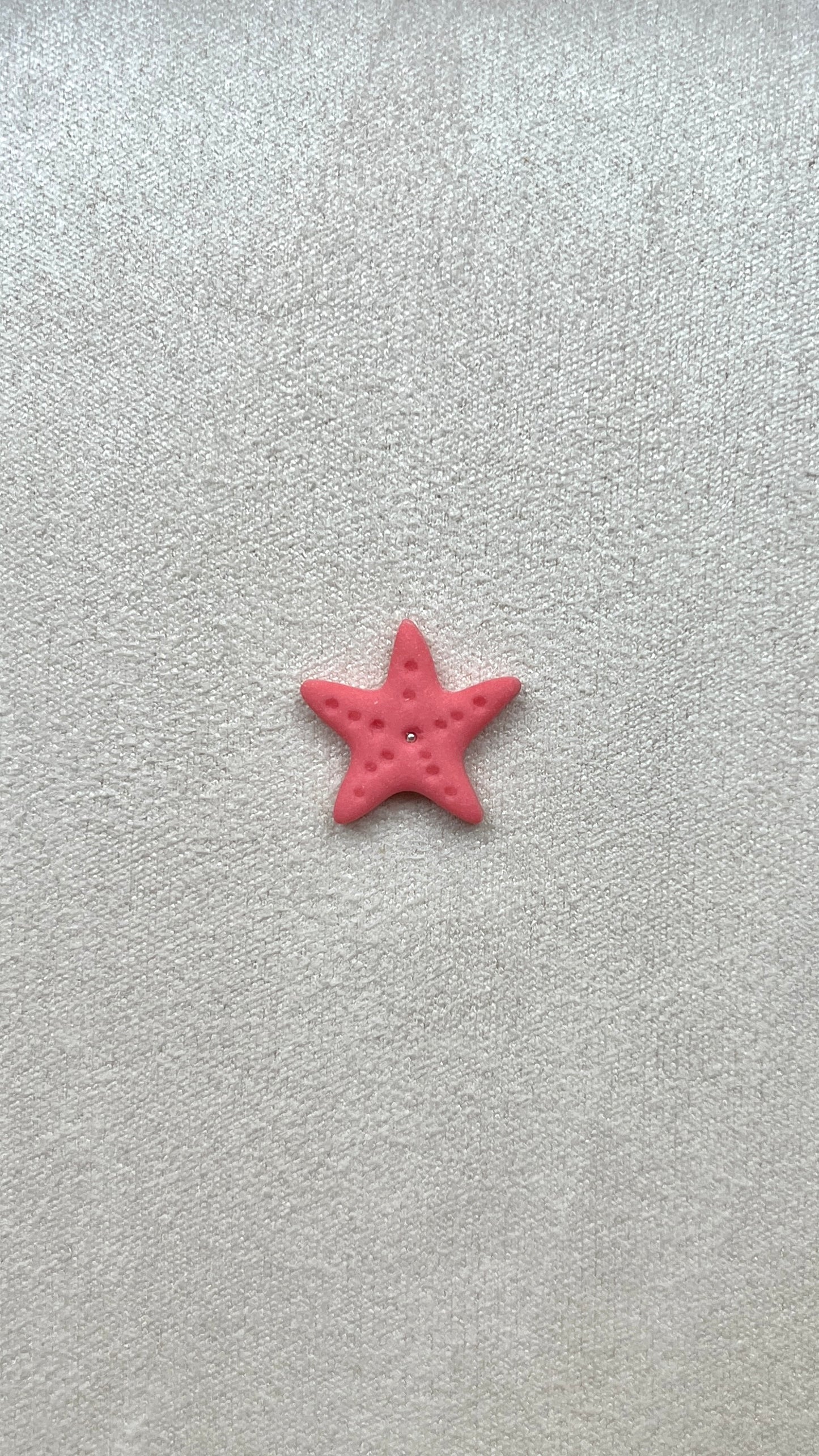 Charm étoile de mer corail