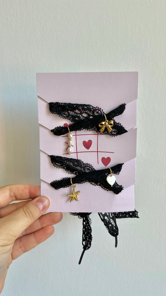 Lacets dentelle à charms