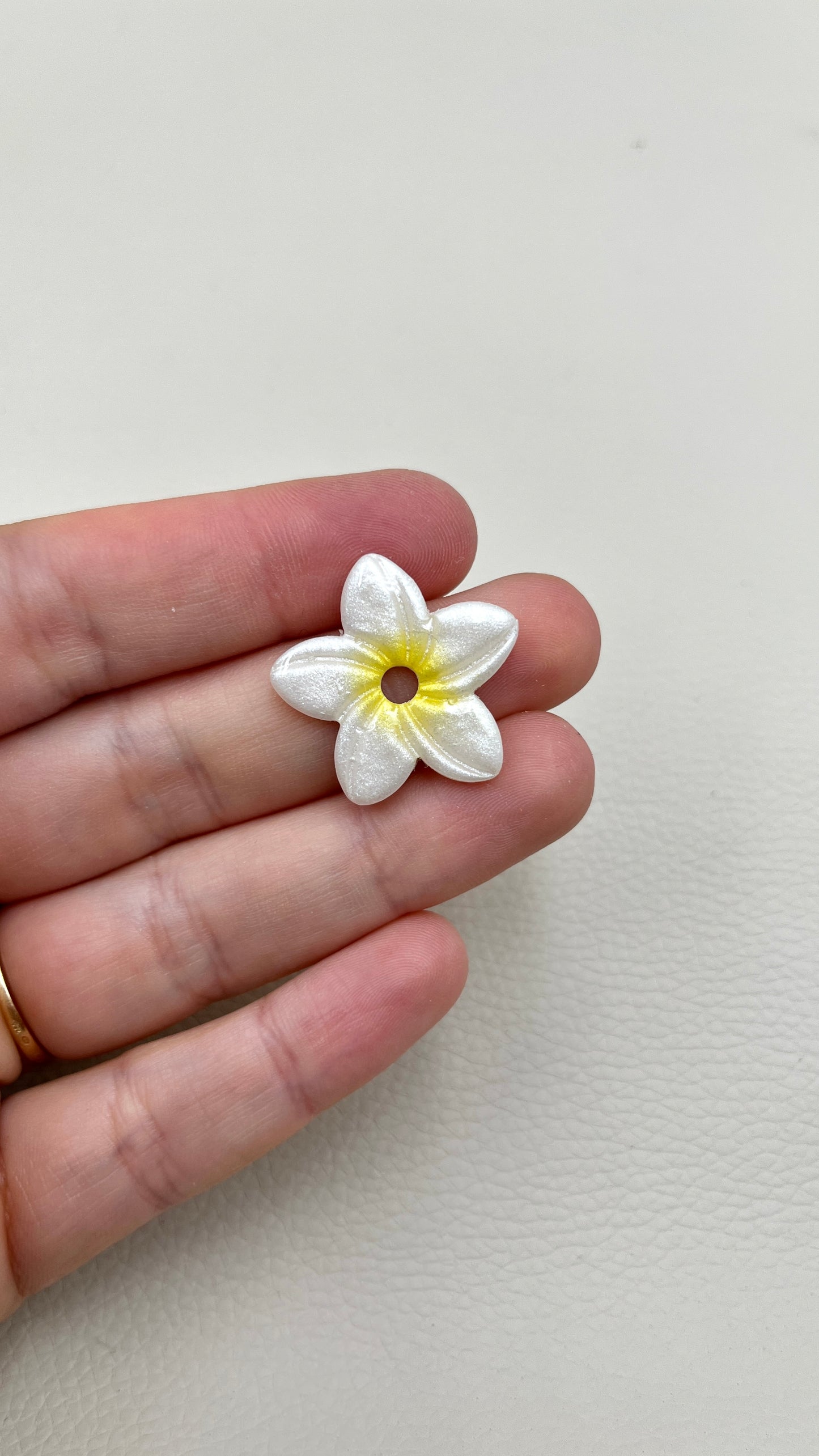 Pampilles Monoï nacre