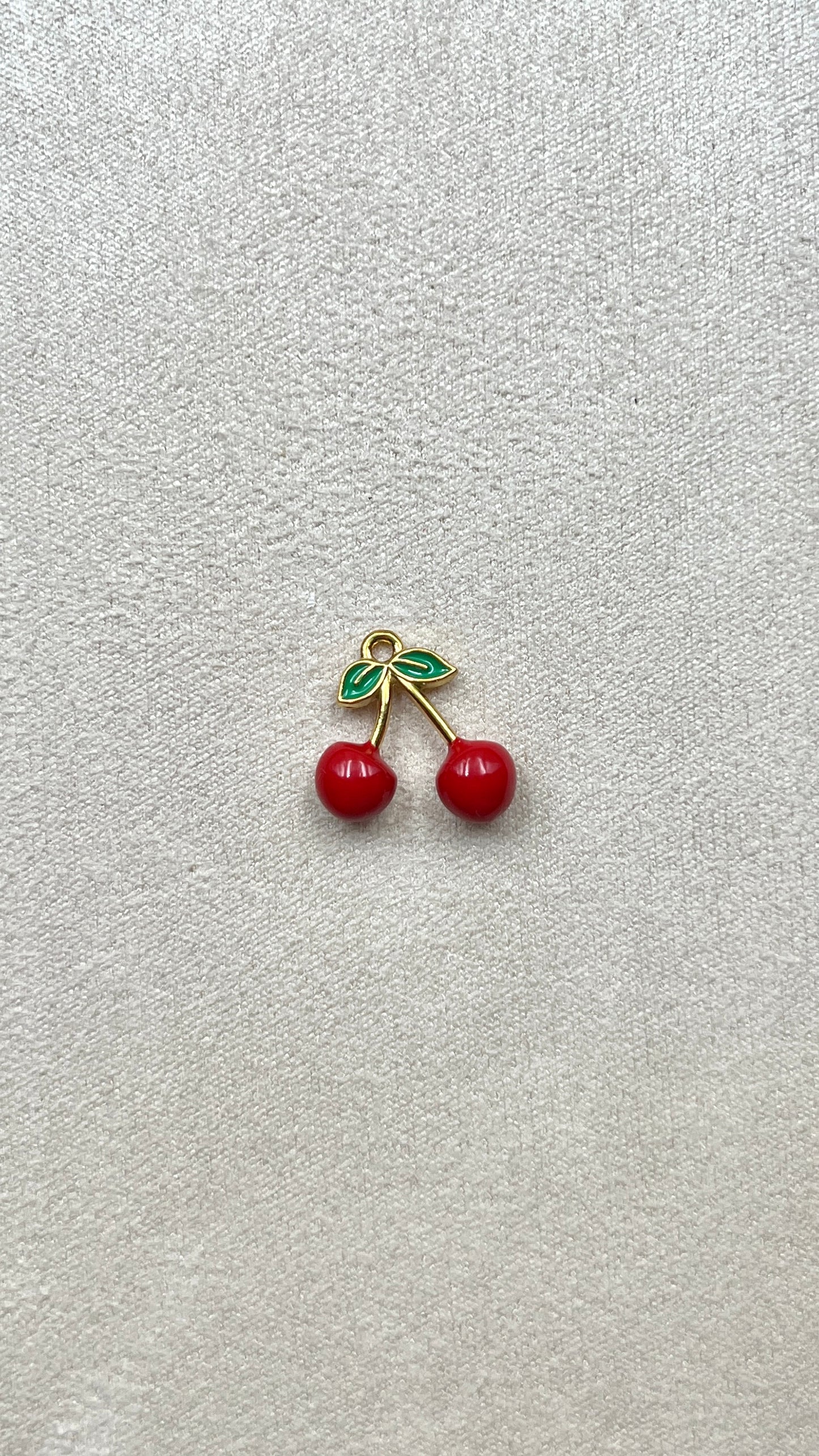 Charm cerise