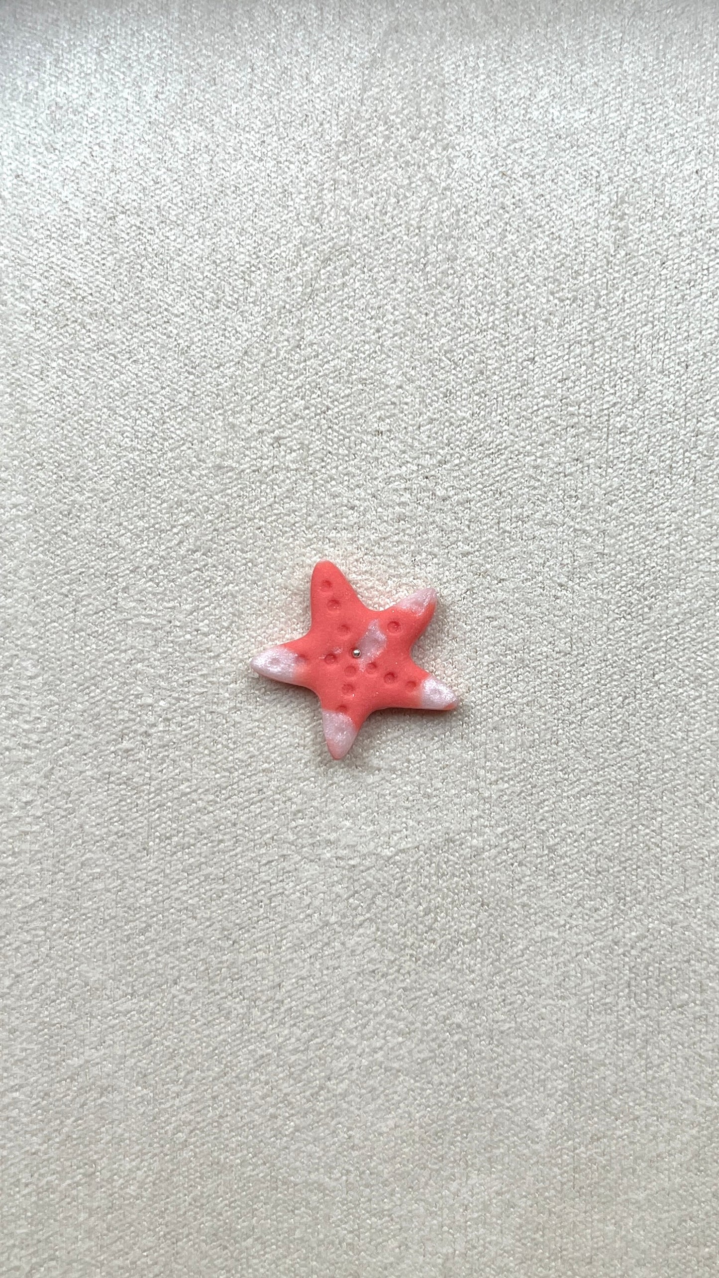 Charm étoilé de mer corail