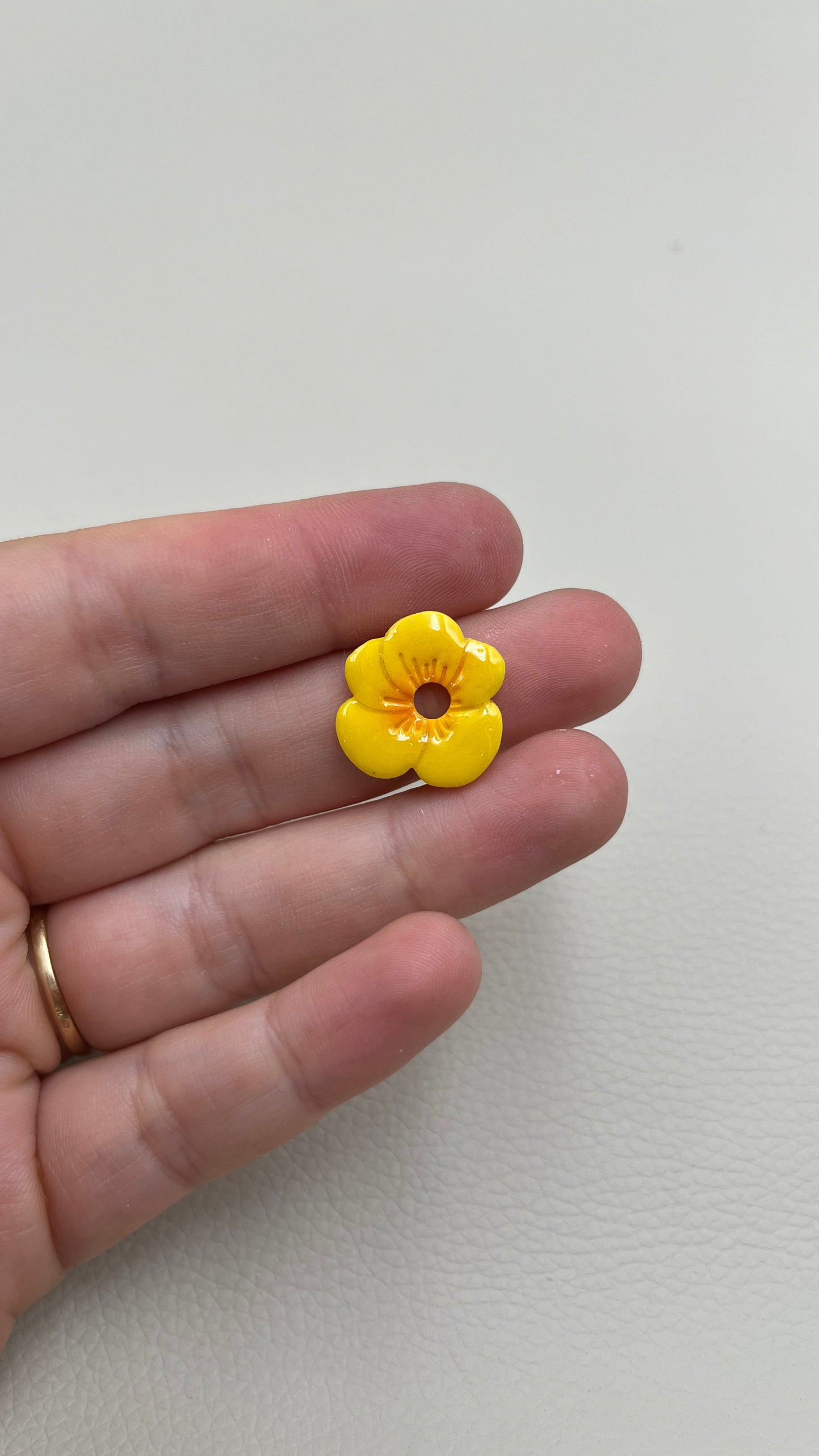 Pampilles pensées jaunes