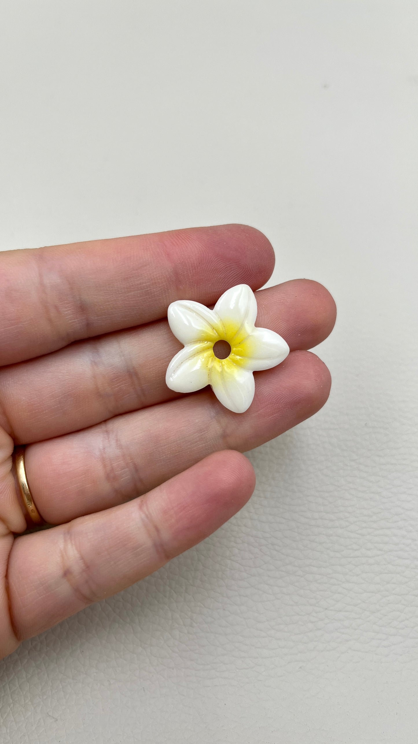 Pampilles Monoï blanches