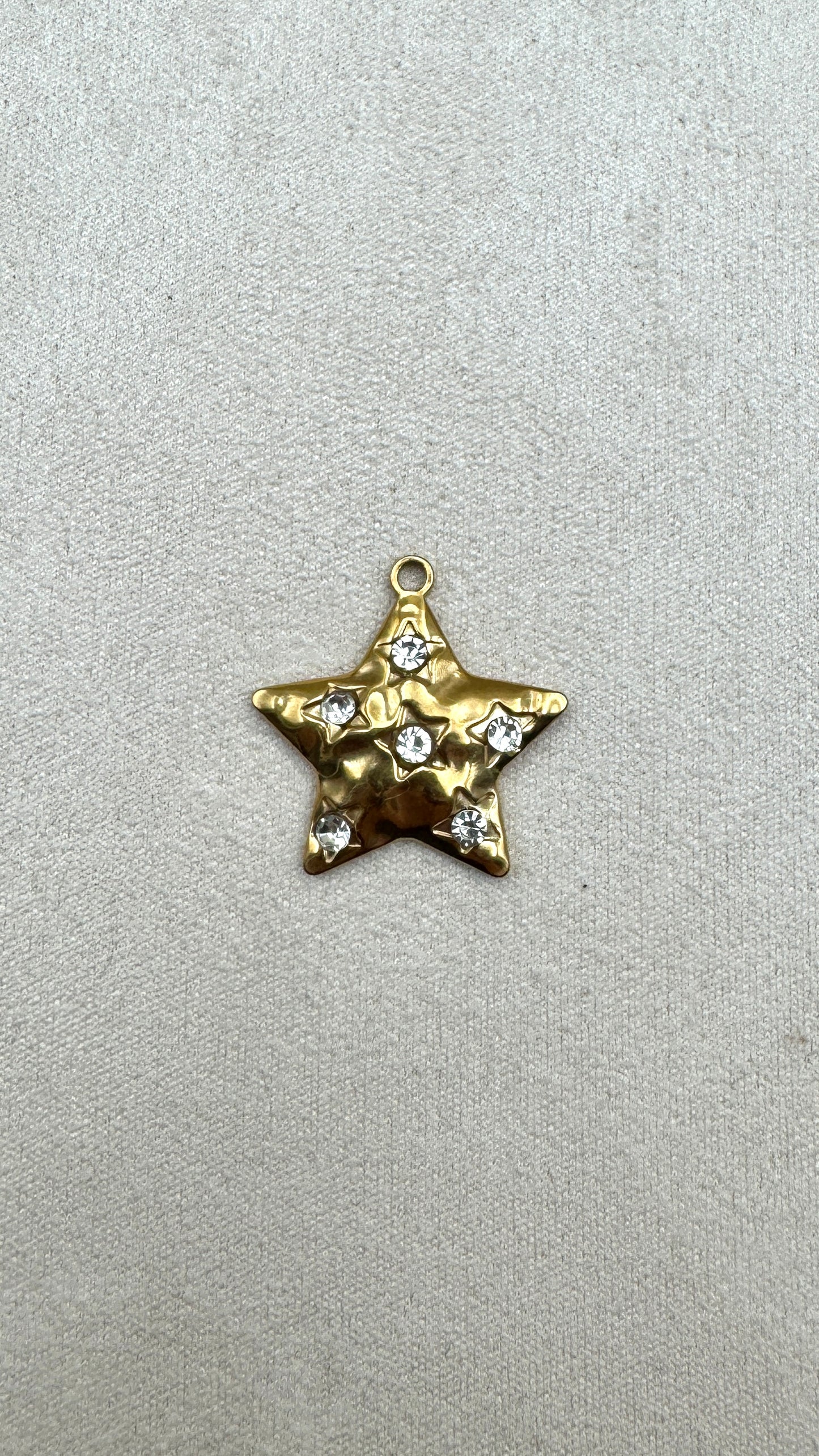 Charm étoile strass
