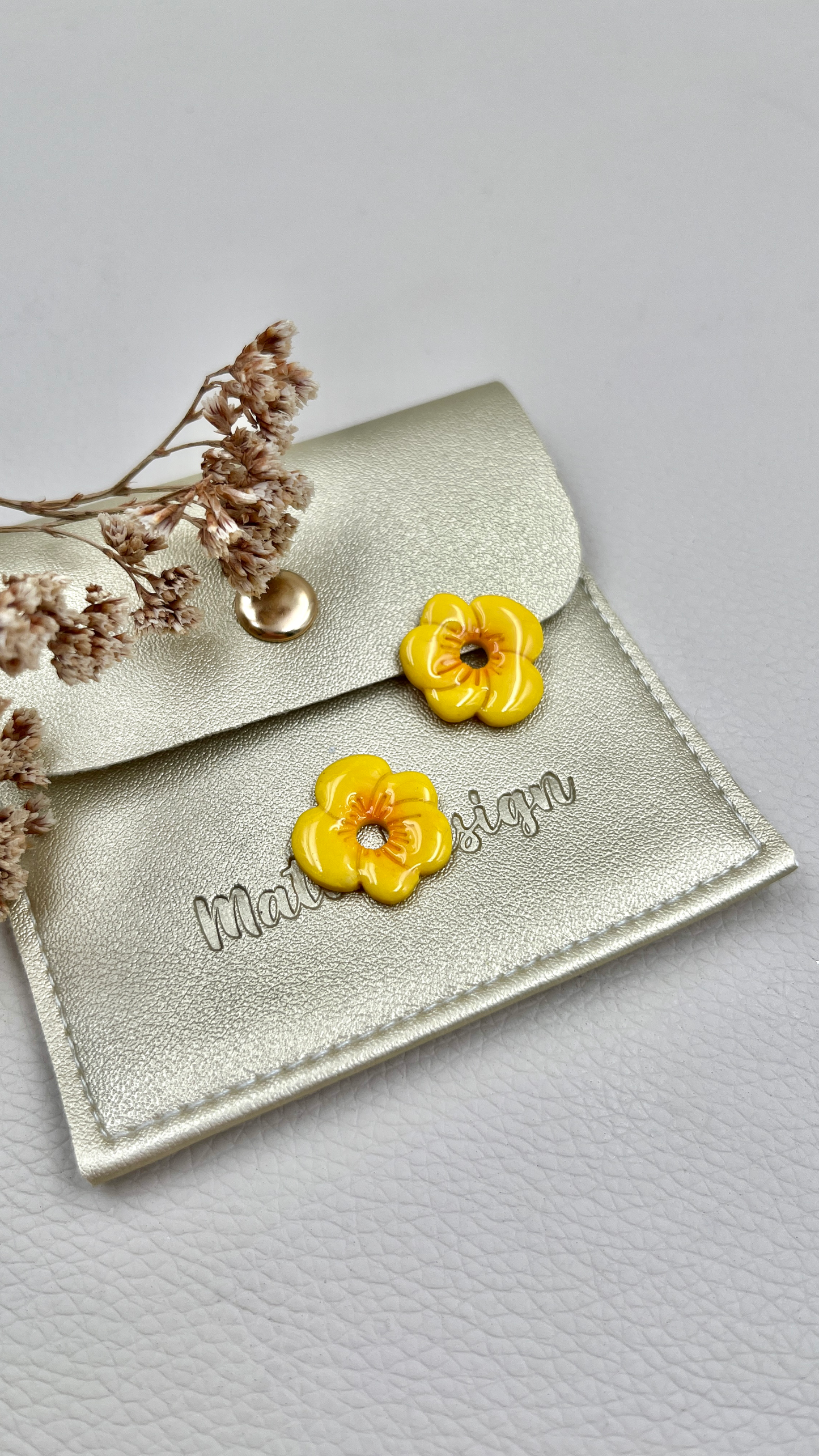 Pampilles pensées jaunes