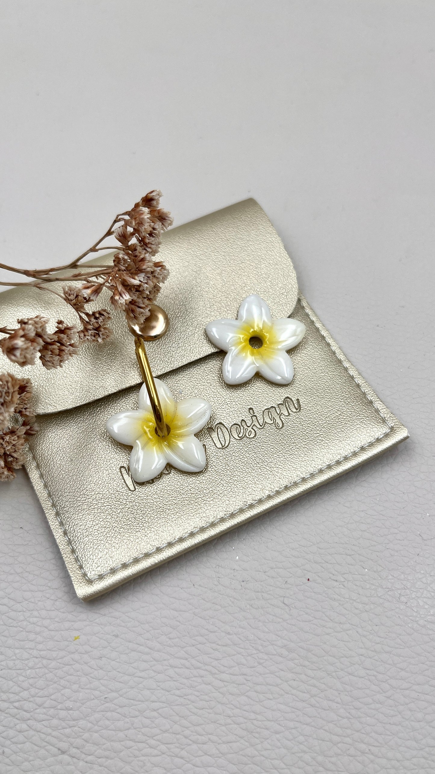 Pampilles Monoï blanches