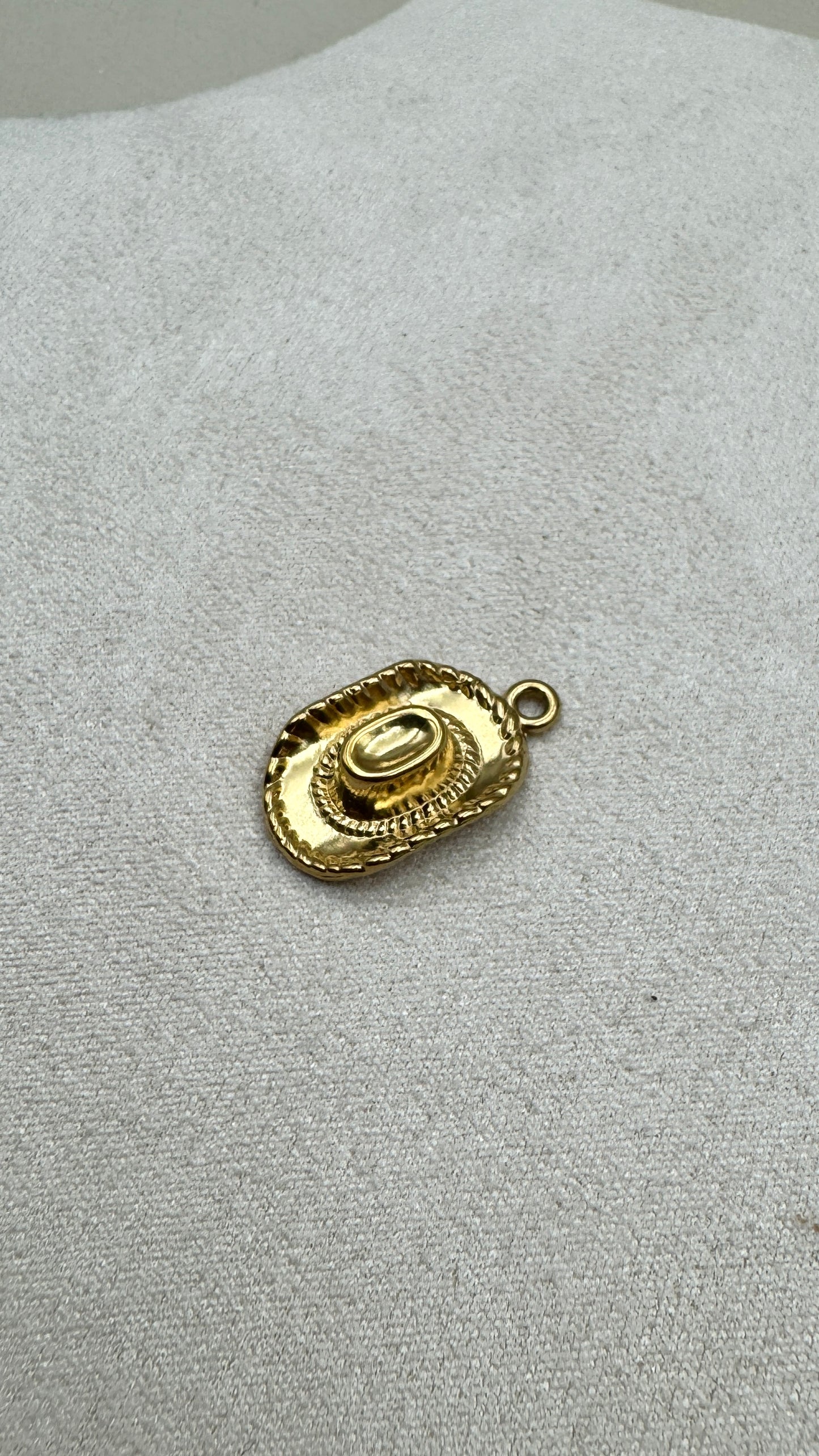 Charm chapeau de cow-boy