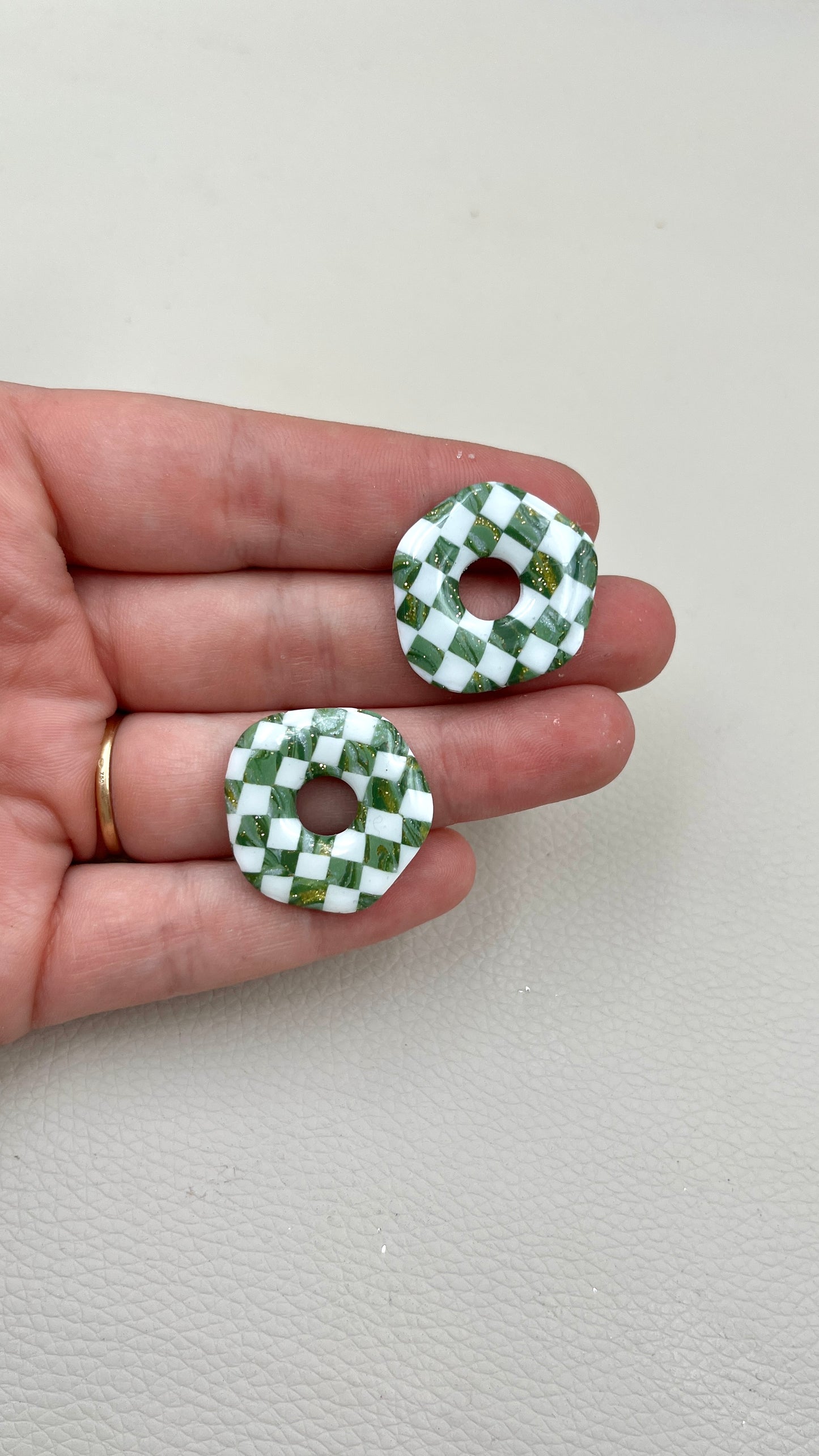 Pampilles asymétriques damier vert