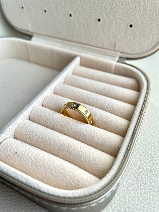 Rachel ring, wide ring, rhinestones, zirconiums, star ring, stainless steel, women's jewelry, quality, minimalist