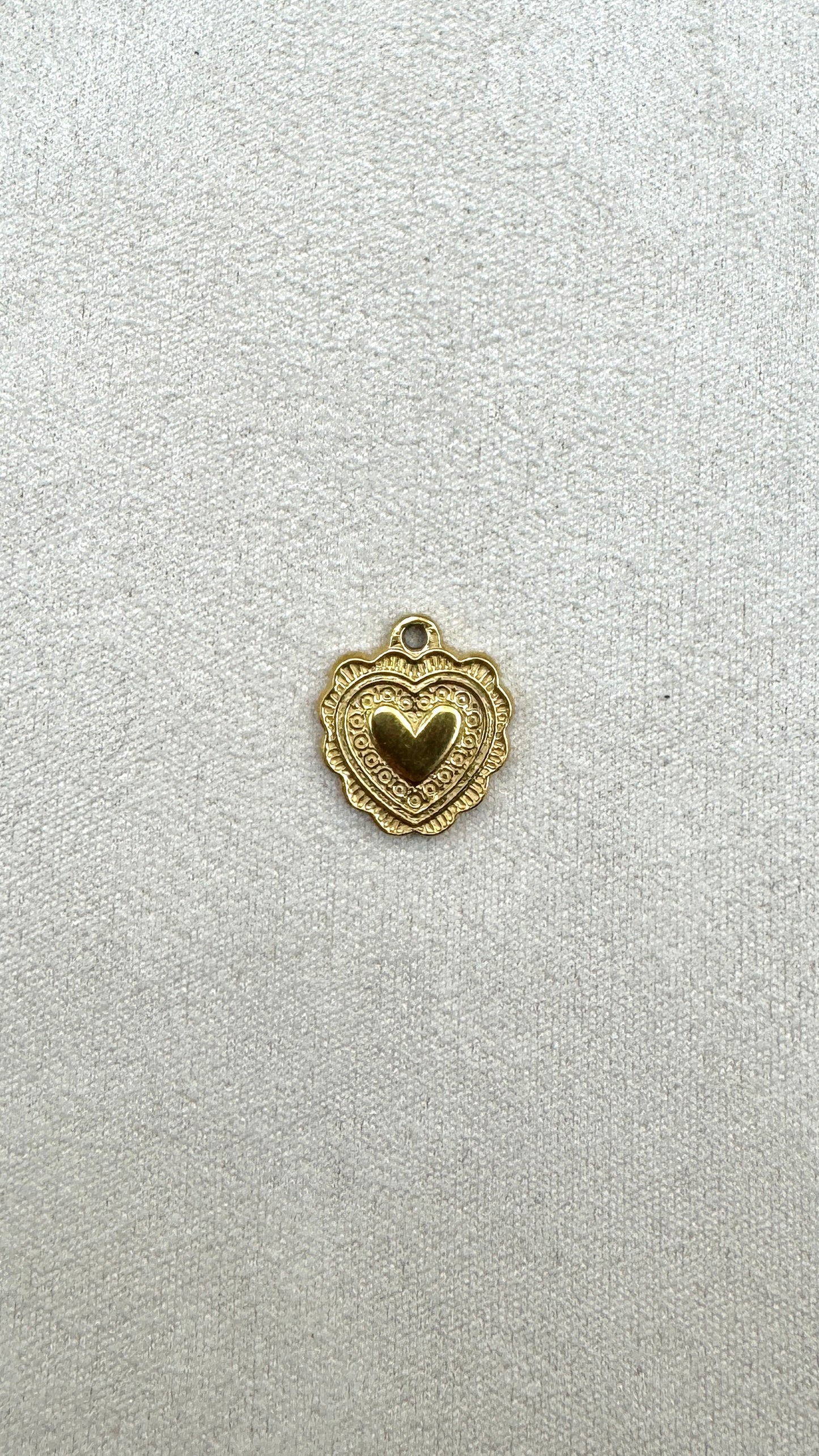 Charm cœur dentelle