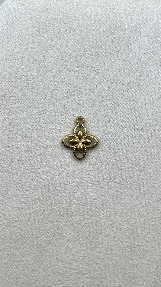 Charm trèfle