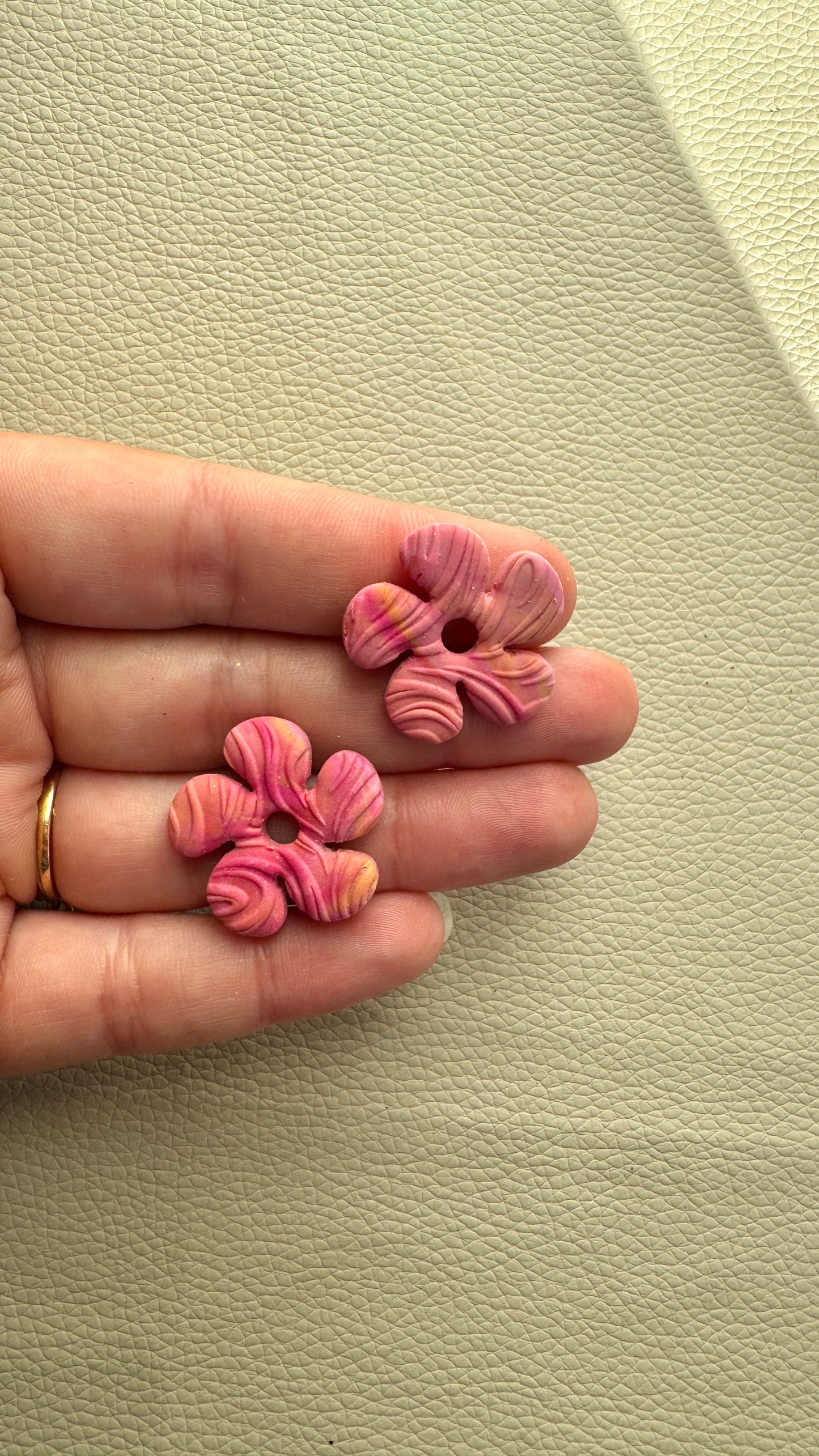 Pampilles Twist roses